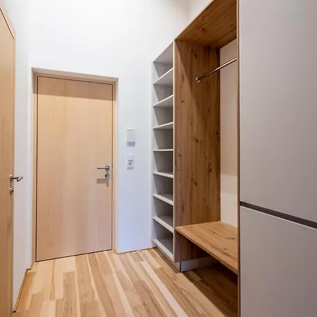 Am Greben Drei - Vier - Fuenf *